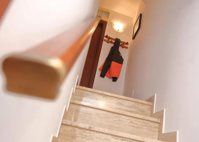 Semesterbostad Casa Ni Rosa *