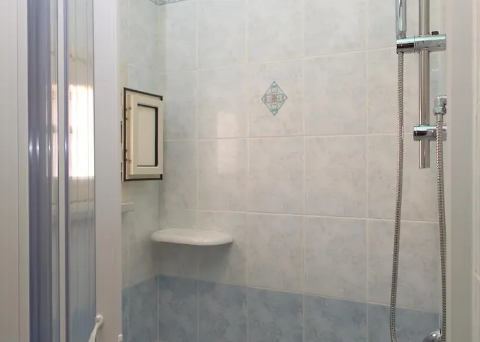 Semesterbostad Casa Ni Rosa