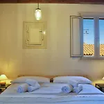 Casa Ni Rosa 度假居 切法卢