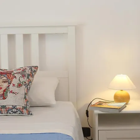 Casa Ni Rosa * Чефалу