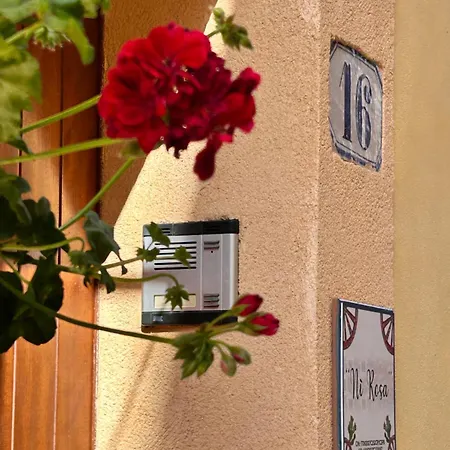 Casa Ni Rosa 別荘