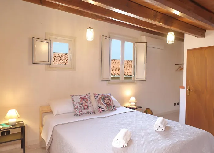 Casa Ni Rosa Holiday home *